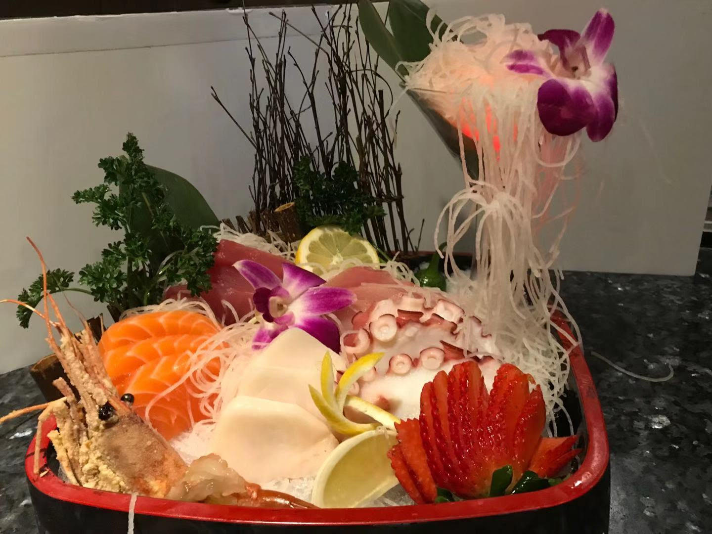 Order Sashimi Deluxe food online from Samurai store, Gulfport on bringmethat.com