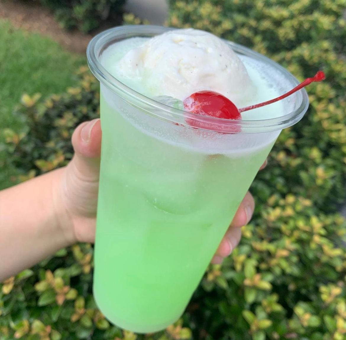 Order Melon Cream Soda Float food online from Zen Curry store, San Diego on bringmethat.com