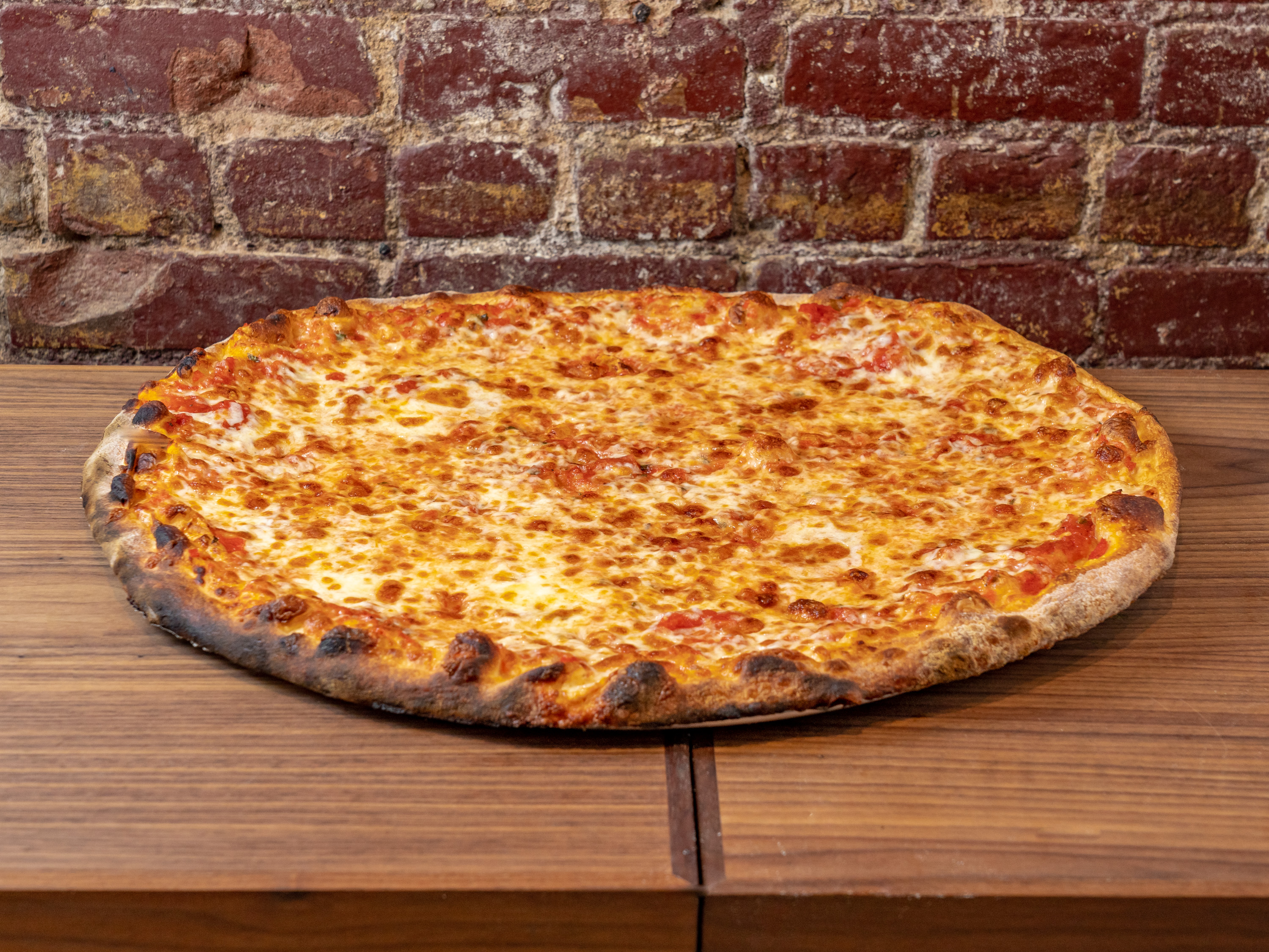 Order Classic Cheese Pizza food online from Siena Pizza store, New York on bringmethat.com