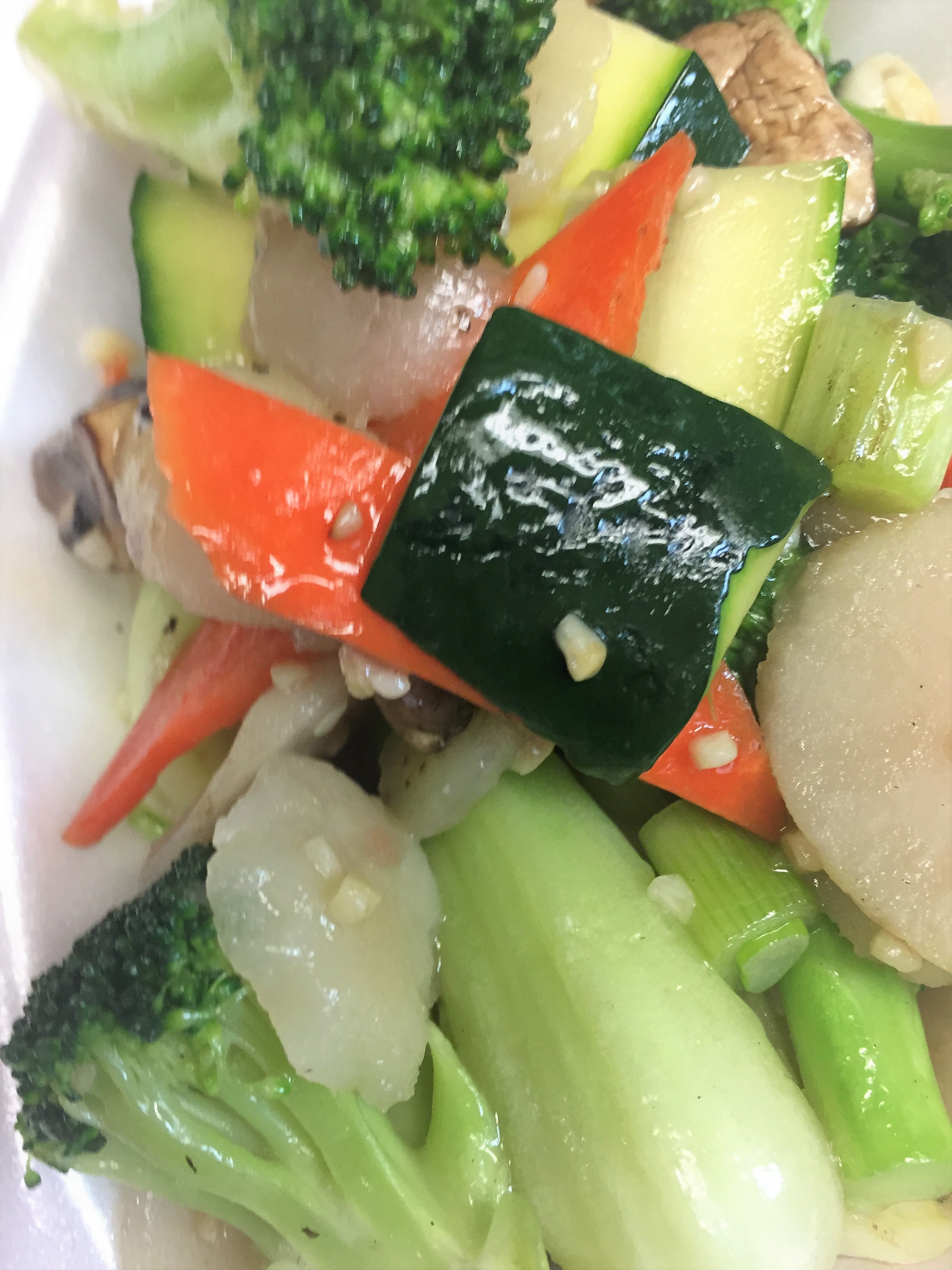 Order Sautéed or Steamed Mixed Vegetables 素什锦（炒或水煮） food online from Chengdu House store, Valley Village on bringmethat.com