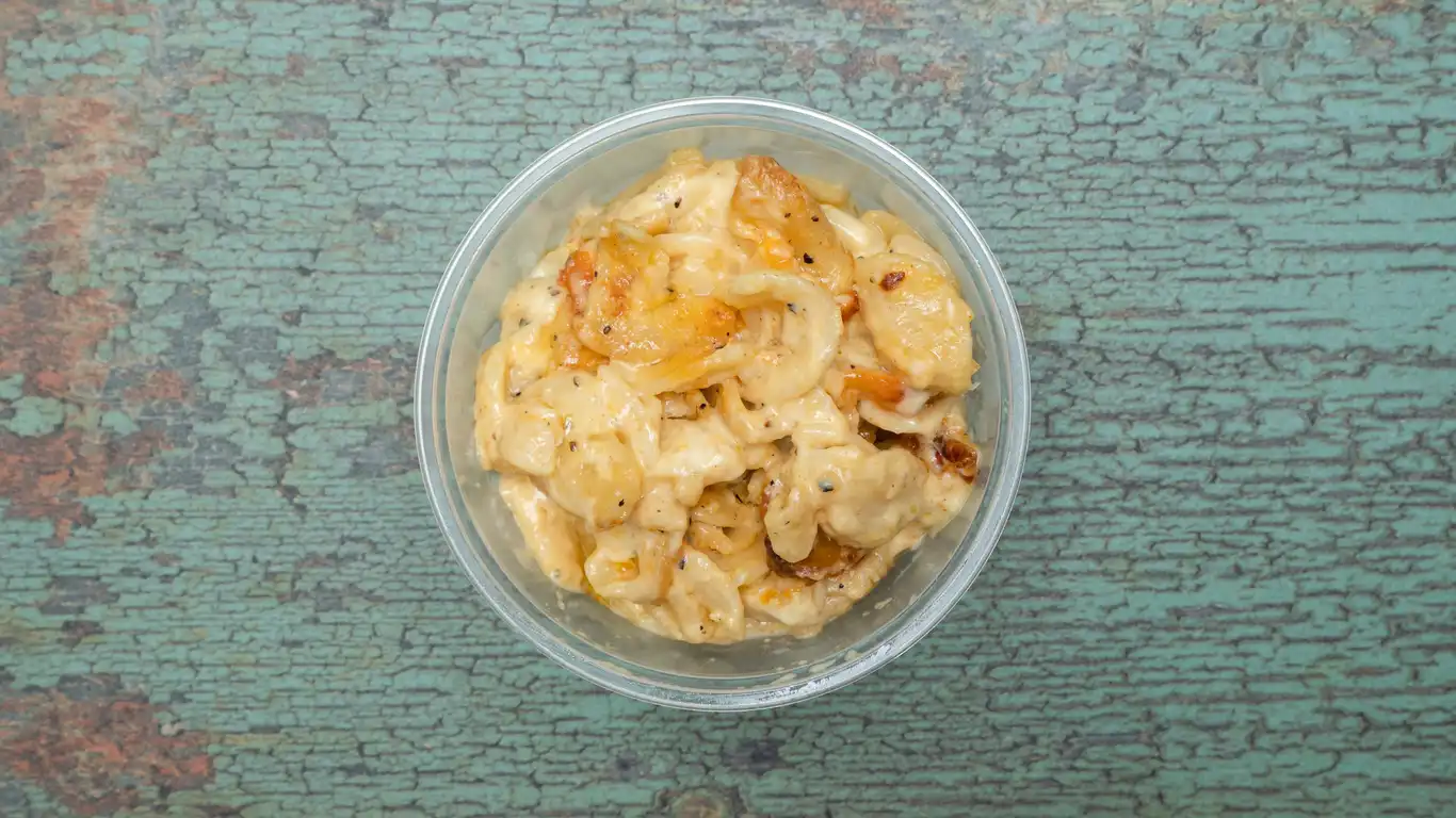 Order Mac & Cheese food online from Saint Crispys Fried Chicken Co. store, Brentwood on bringmethat.com