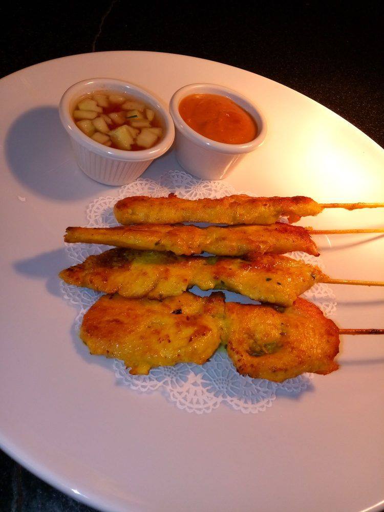 Order Chicken Satay food online from Cilantro Thai and Sushi Restaurant store, Akron on bringmethat.com