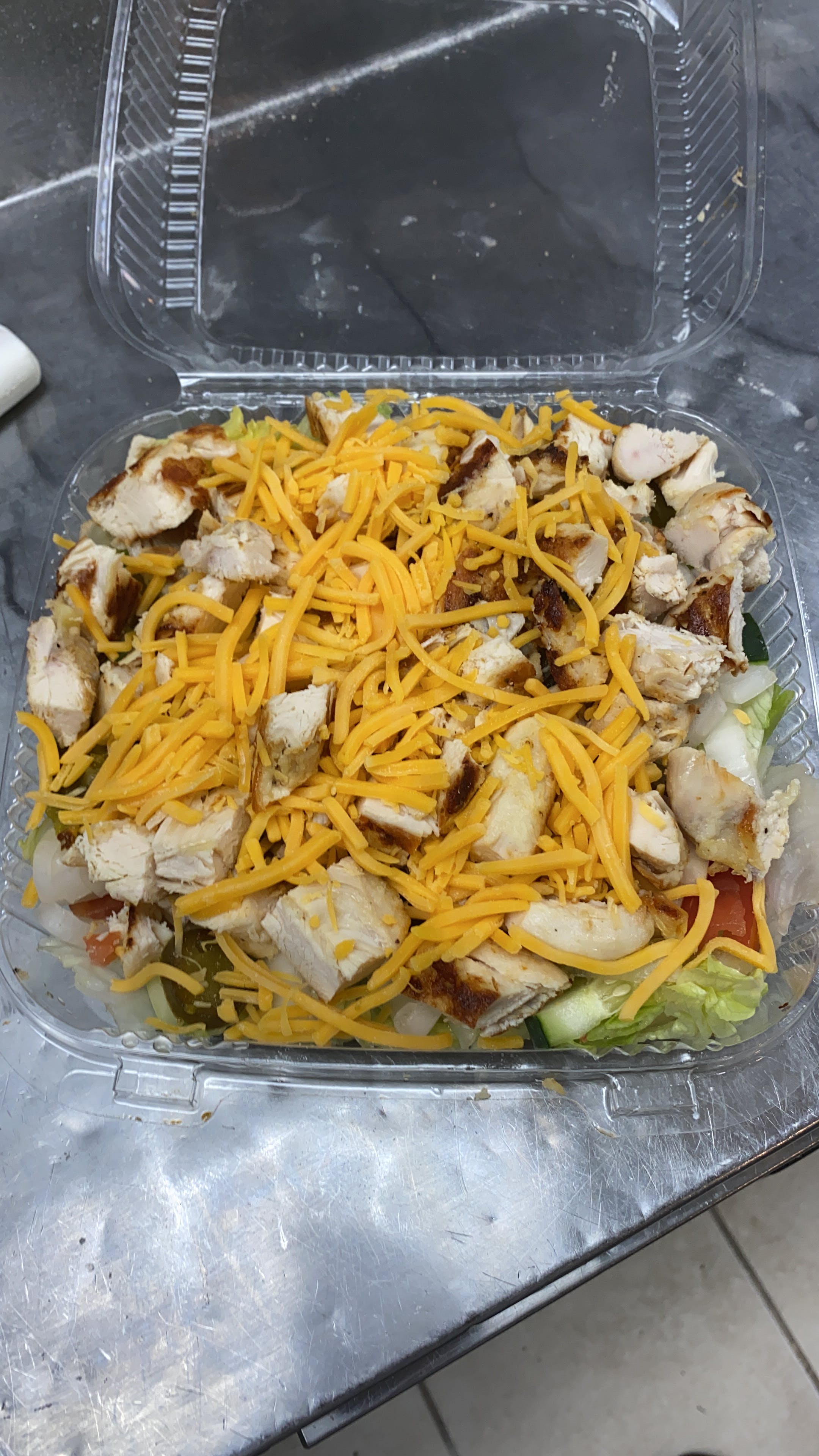 Order Grilled Chicken Salad Lunch Special - Lunch food online from Zeno Italian Grill store, Pembroke on bringmethat.com