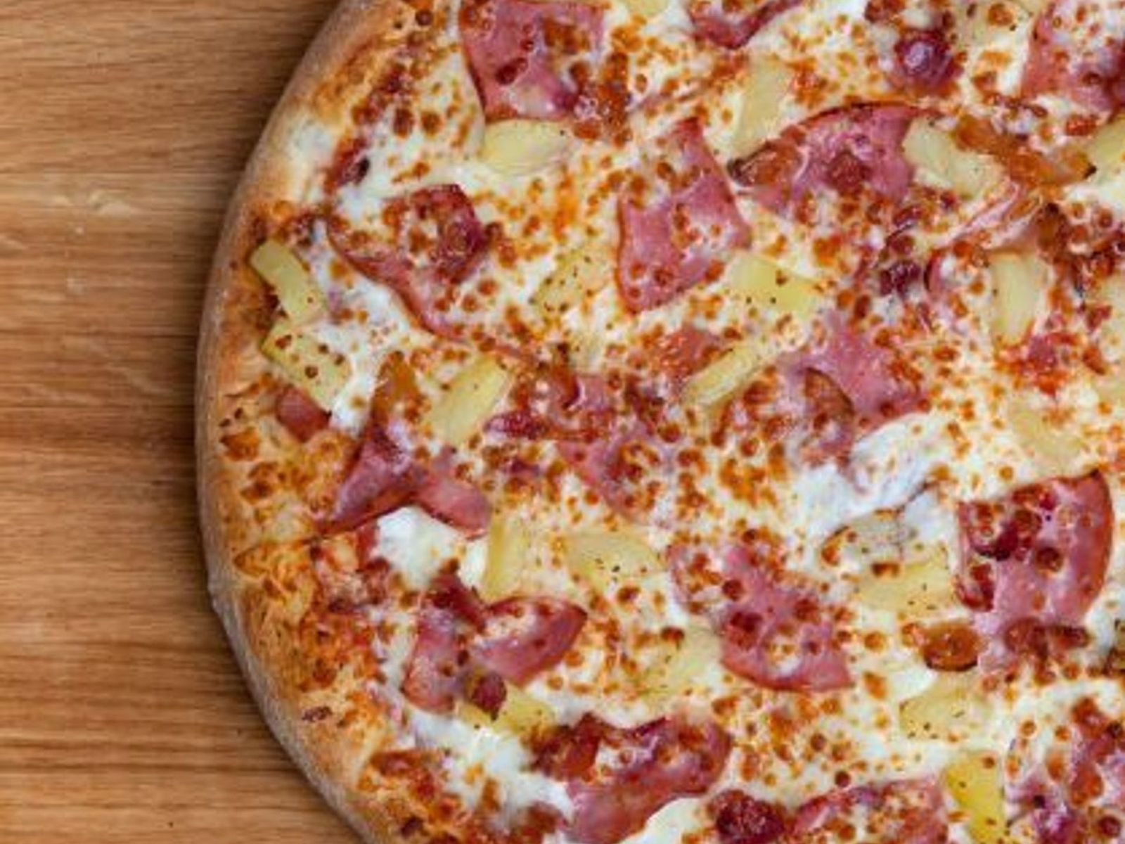 Order Hawaiian Pizza food online from Pepperoni's Pizza store, Fulshear on bringmethat.com