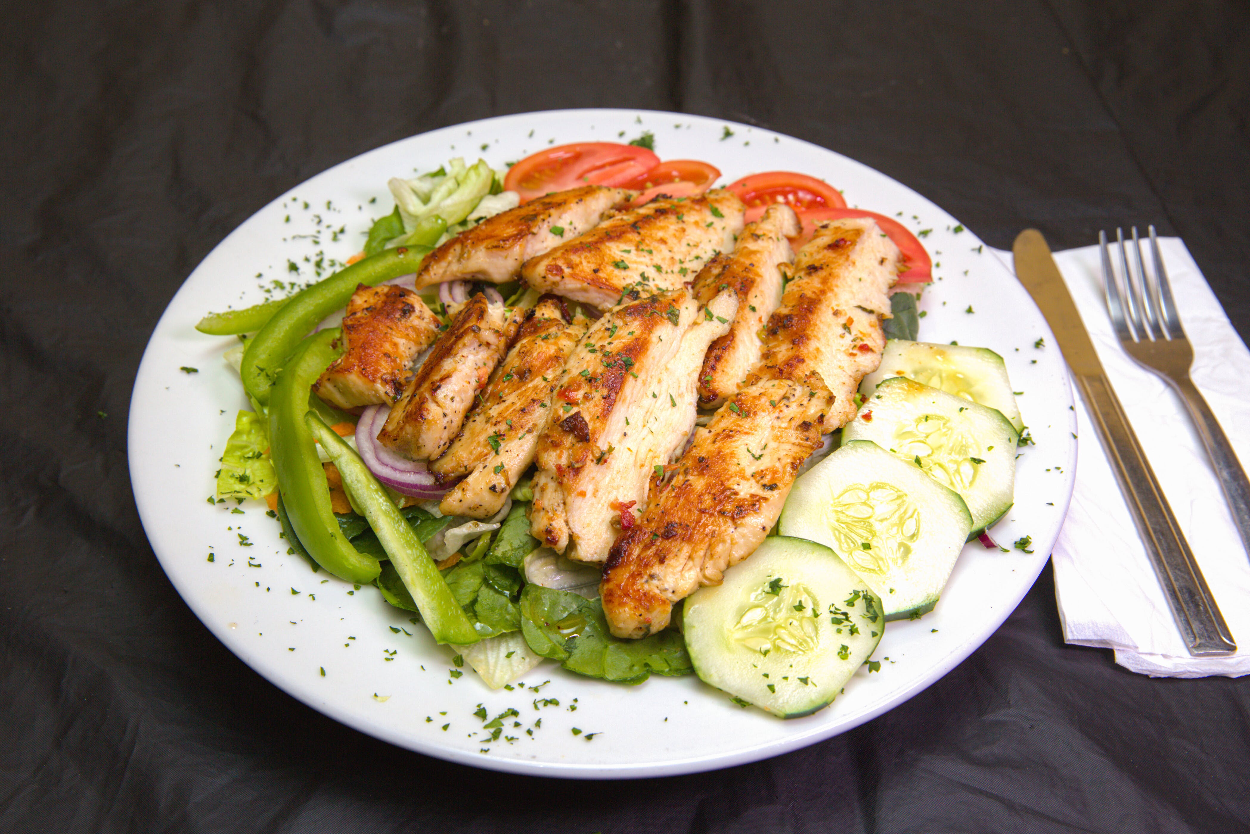 Order Crispy Chicken Salad - Salad food online from Limeport Deli & Cafe store, Coopersburg on bringmethat.com