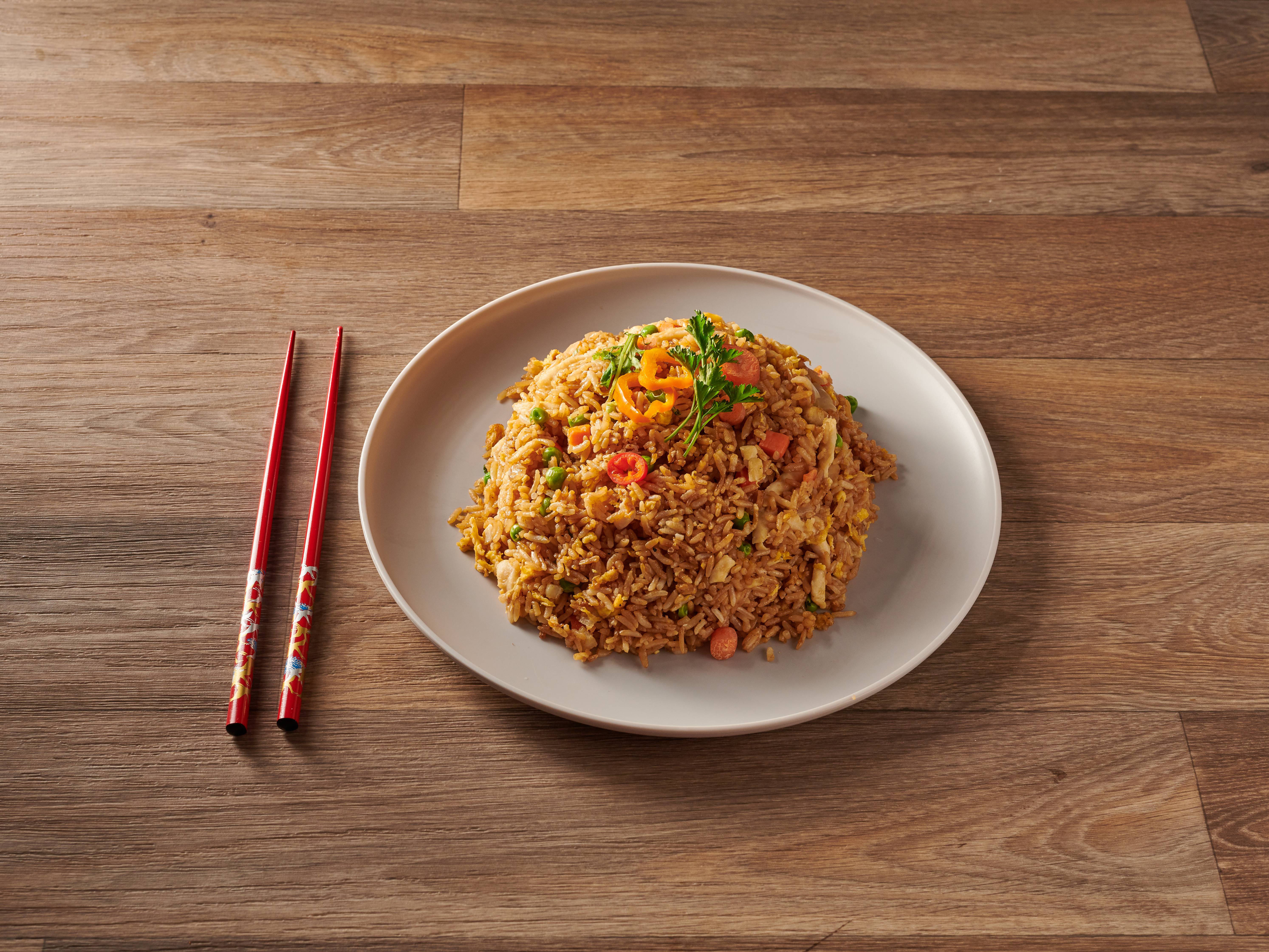 Order F3. Chicken Fried Rice food online from Wong Kok Asian Cuisine store, Chantilly on bringmethat.com