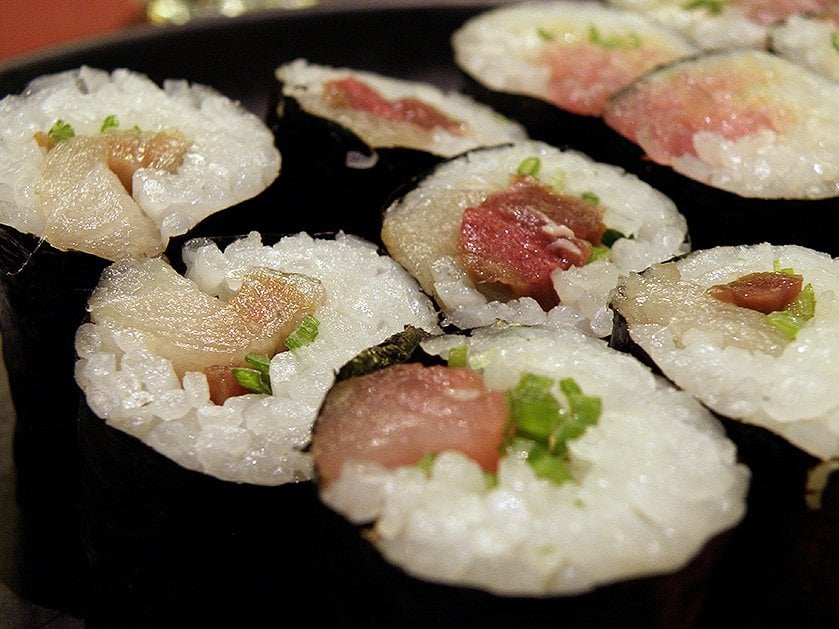 Order Yellowtail Scallion Roll food online from Hawkers store, New York on bringmethat.com