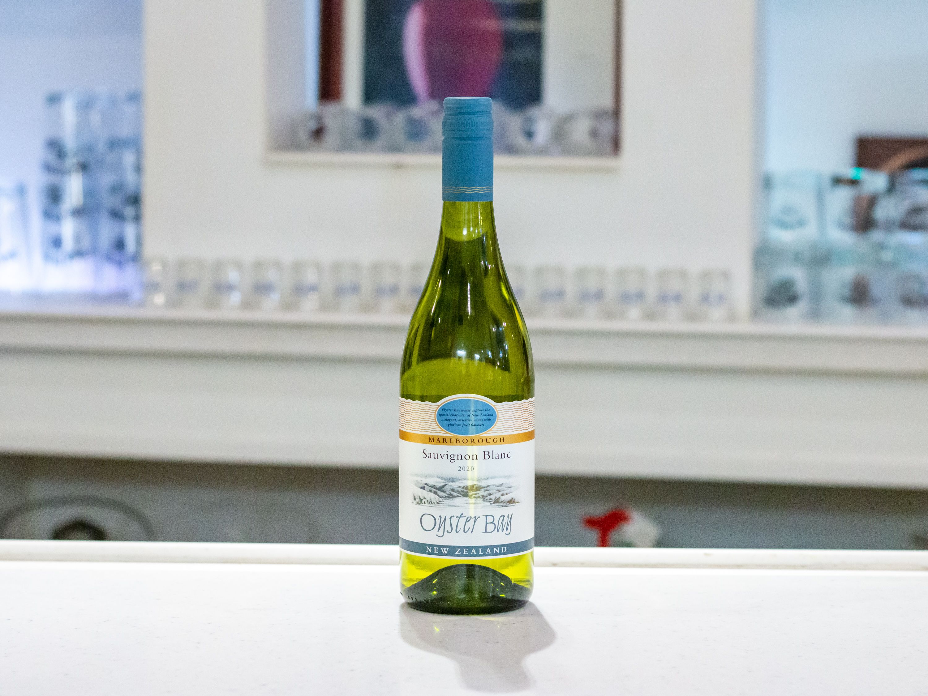 Order 750 ml. Oyster Bay Sauvignon Blanc food online from Broadway Plaza Liquor store, Albany on bringmethat.com