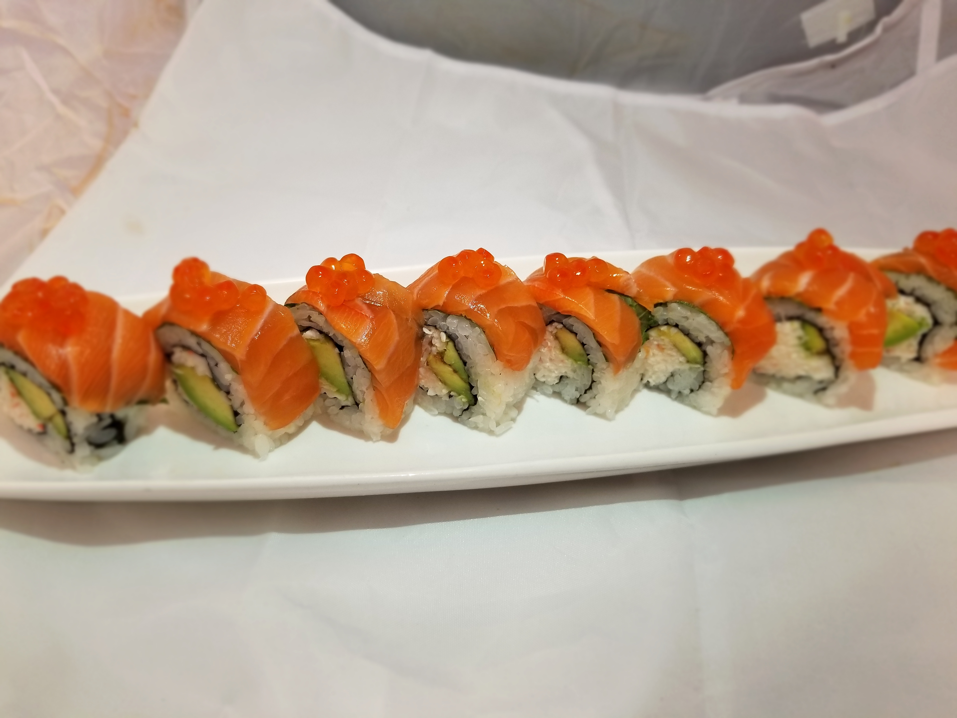Order Salmon and Ikura Roll food online from Joy Sushi store, Mountain View on bringmethat.com