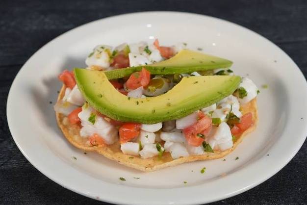 Order Tostada de Ceviche ( 1 Pieza) food online from Muelle 37 store, Donna on bringmethat.com