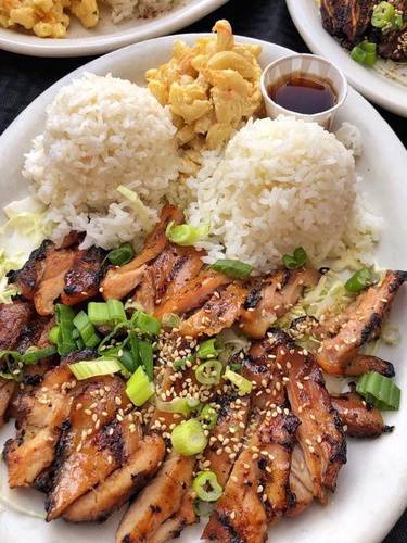 Order Barbecue Chicken food online from Aloha Kitchen store, Las Vegas on bringmethat.com