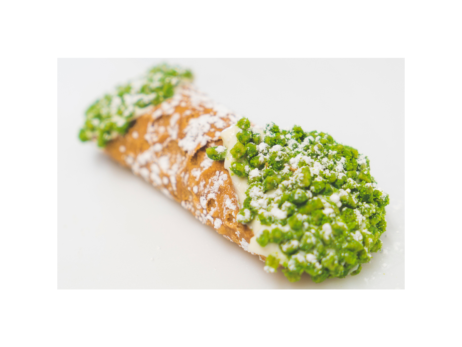 Order Cannoli food online from Macianos Pizza & Pastaria store, Vernon Hills on bringmethat.com