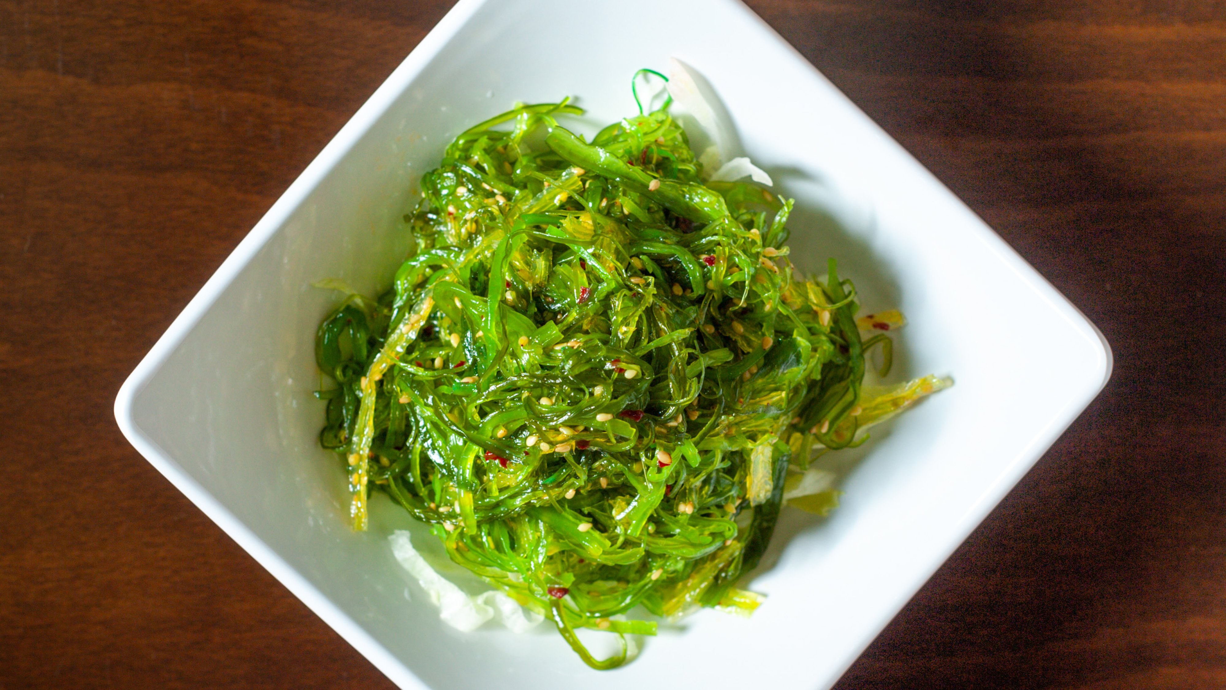 Order Seaweed Salad food online from Oishii Ramen store, Glassboro on bringmethat.com