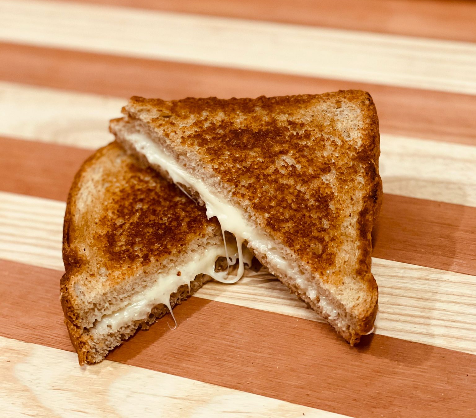 Order 4. Grilled American Cheese Sandwich food online from Healthy Picks store, Philadelphia on bringmethat.com
