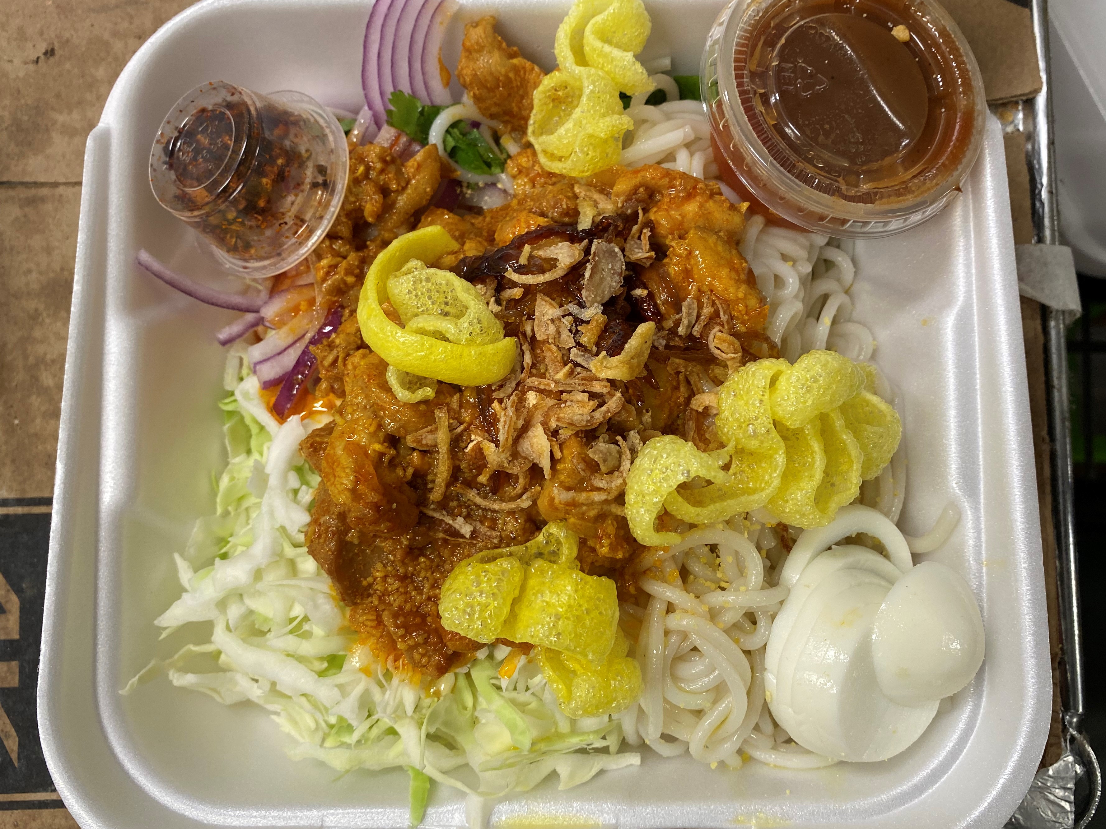 Order 17. Nan Ji Toke Salad food online from Burma Bistro store, Santa Clara on bringmethat.com