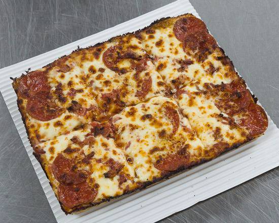 Order Build Your Own 10" Cheese Small Pizza food online from Papas Pizza & Bbq store, Warren on bringmethat.com
