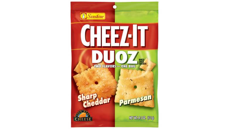 Order Cheez-It Duoz Sharp Cheddar & Parmesan Crackers food online from Energy Mart 4 store, Brevard on bringmethat.com