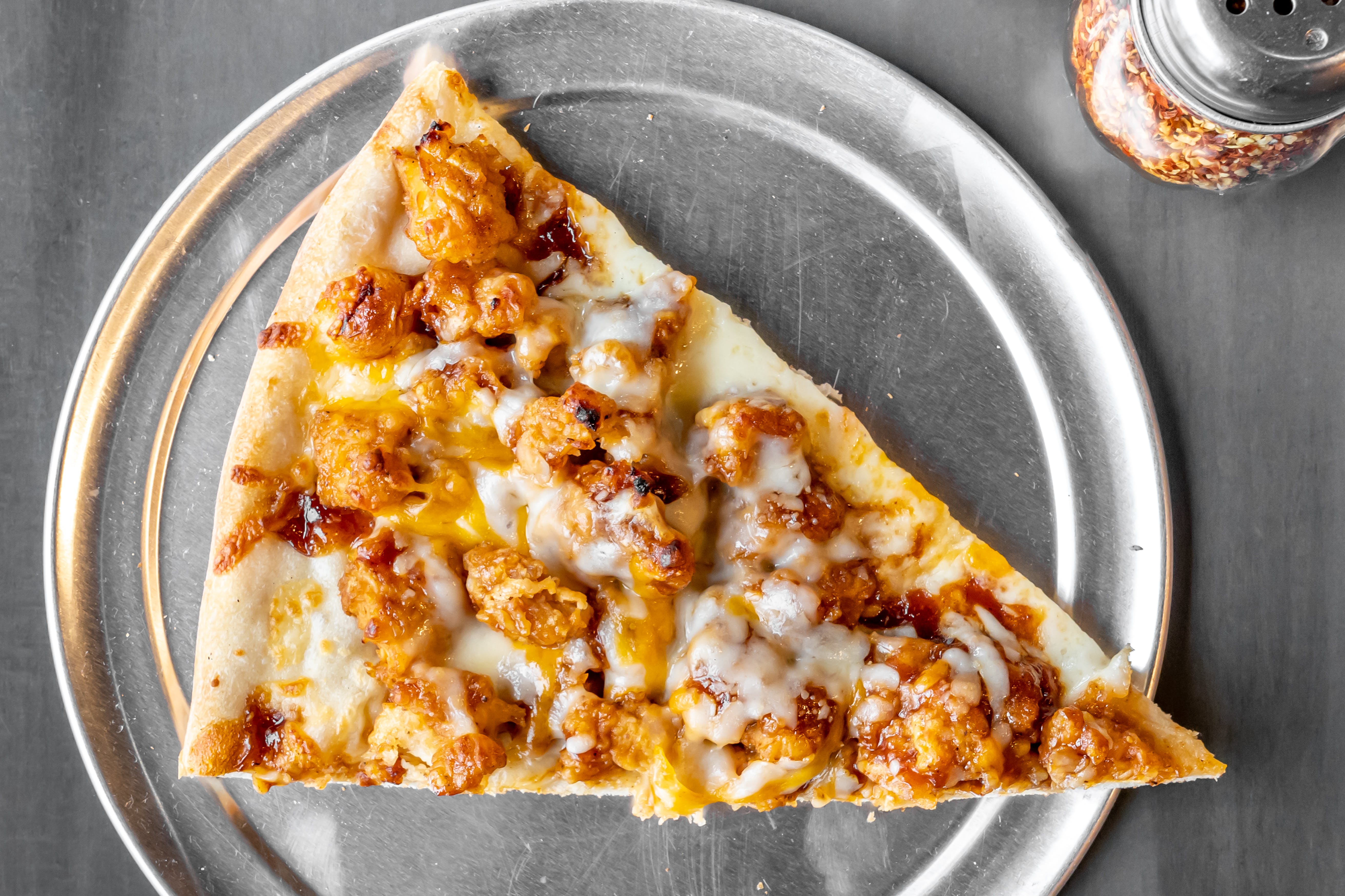 Order BBQ Chicken Pizza - Large 19'' (8 Slices) food online from Gino Parlor Of Sandy Hook store, Sandy Hook on bringmethat.com