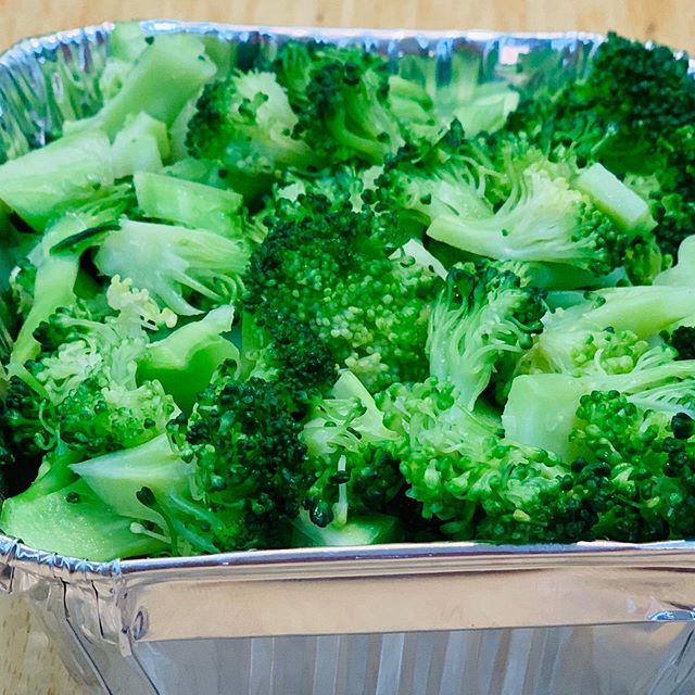 Order Fresh Steamed Broccoli food online from Broadway pizza & restaurant store, New York on bringmethat.com