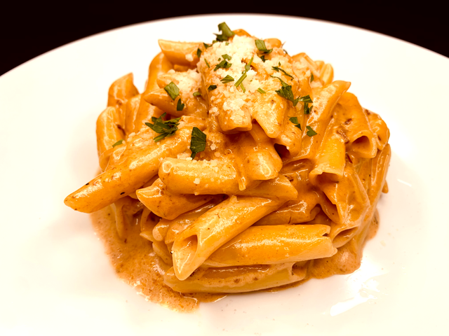 Order Spicy Penne Chipotle food online from Apas Kitchen store, Compton on bringmethat.com