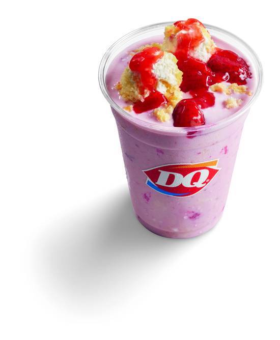 Order Strawberry Cake Shake  food online from Dairy Queen store, Wolfforth on bringmethat.com