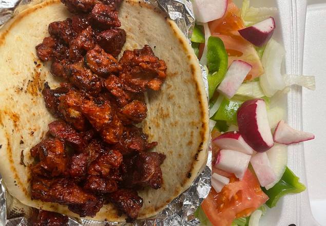 Order “Laila” Chicken Gyro Platter food online from Kennedy Fried Chicken store, Monticello on bringmethat.com