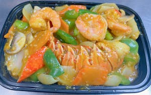 Order CS17. Curry Seafood Delight food online from China Hut store, Chicago on bringmethat.com