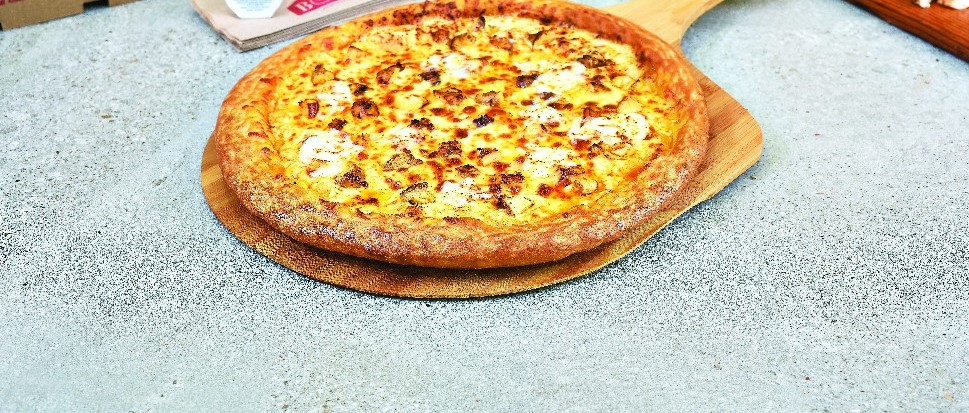 Order Buffalo Chicken Pizza food online from Pizza Bolis Germantown store, Germantown on bringmethat.com