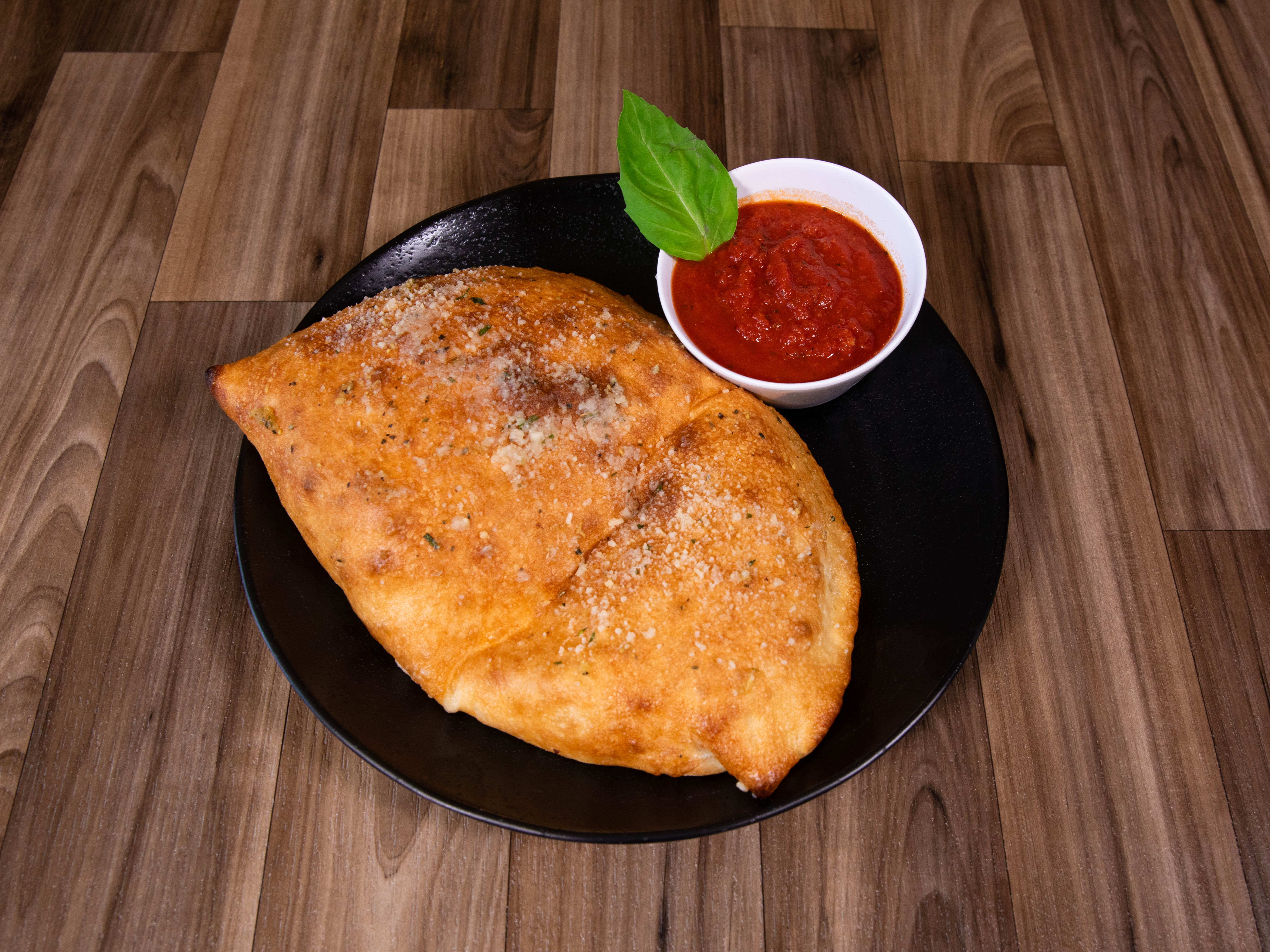 Order Calzone food online from Submarinos store, Glendale on bringmethat.com