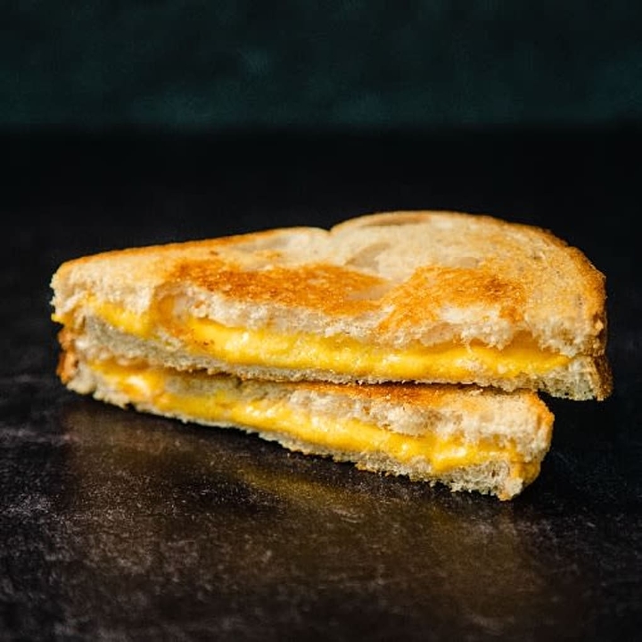 Order KID'S GRILLED CHEESE food online from Mama Crow Burger & Salad Shop store, Raleigh on bringmethat.com