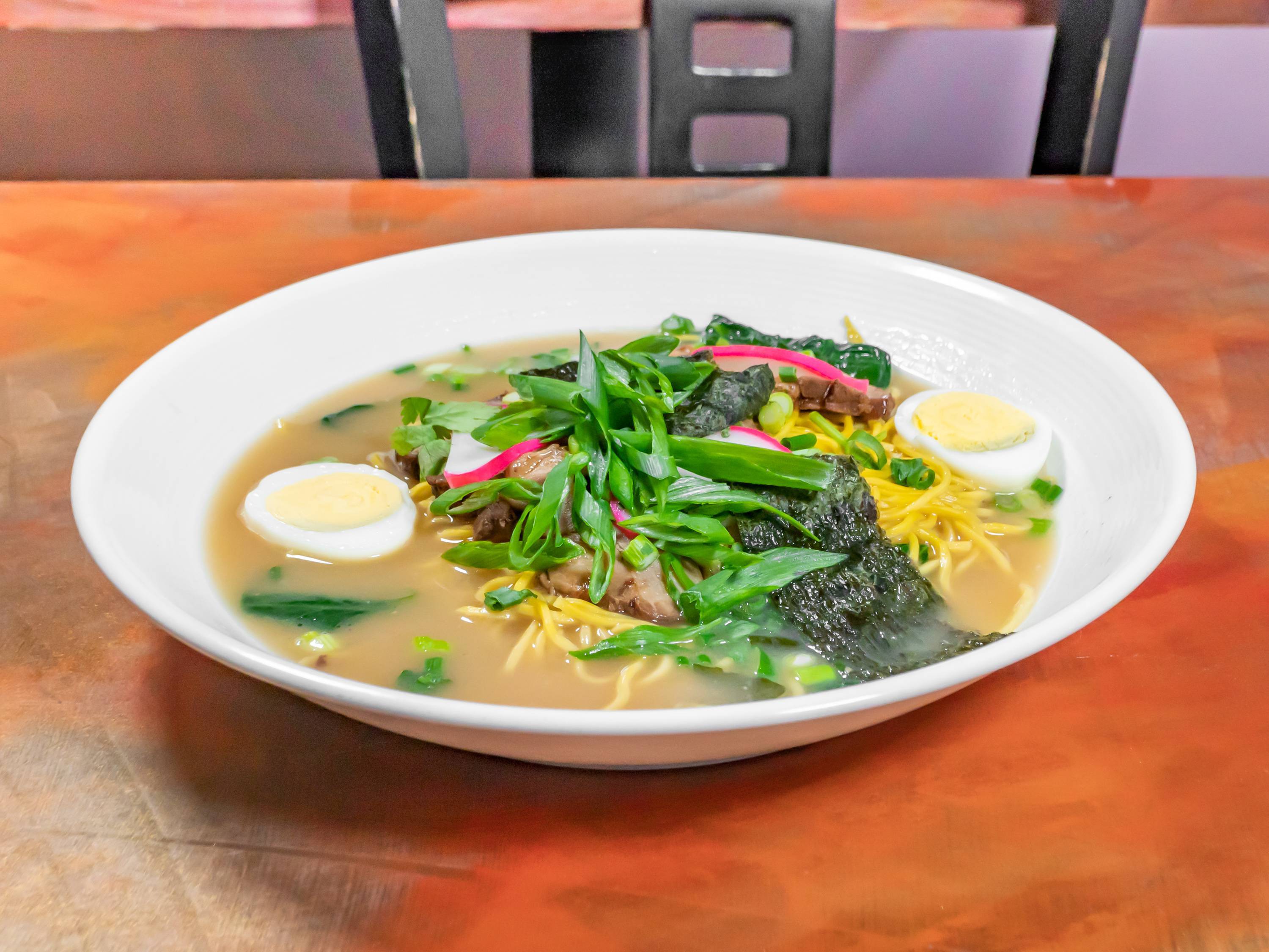 Order Classic Ramen Noodle Soup food online from Asia Nine Bar and Lounge store, Washington on bringmethat.com