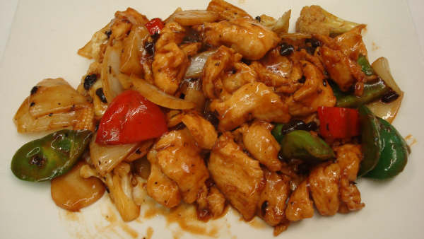 Order 83. Chicken with Black Bean Sauce food online from Taste of Asian store, Lodi on bringmethat.com
