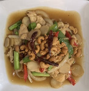 Order W2. Cashew Nut food online from Teya Thai Restaurant store, Valley Village on bringmethat.com