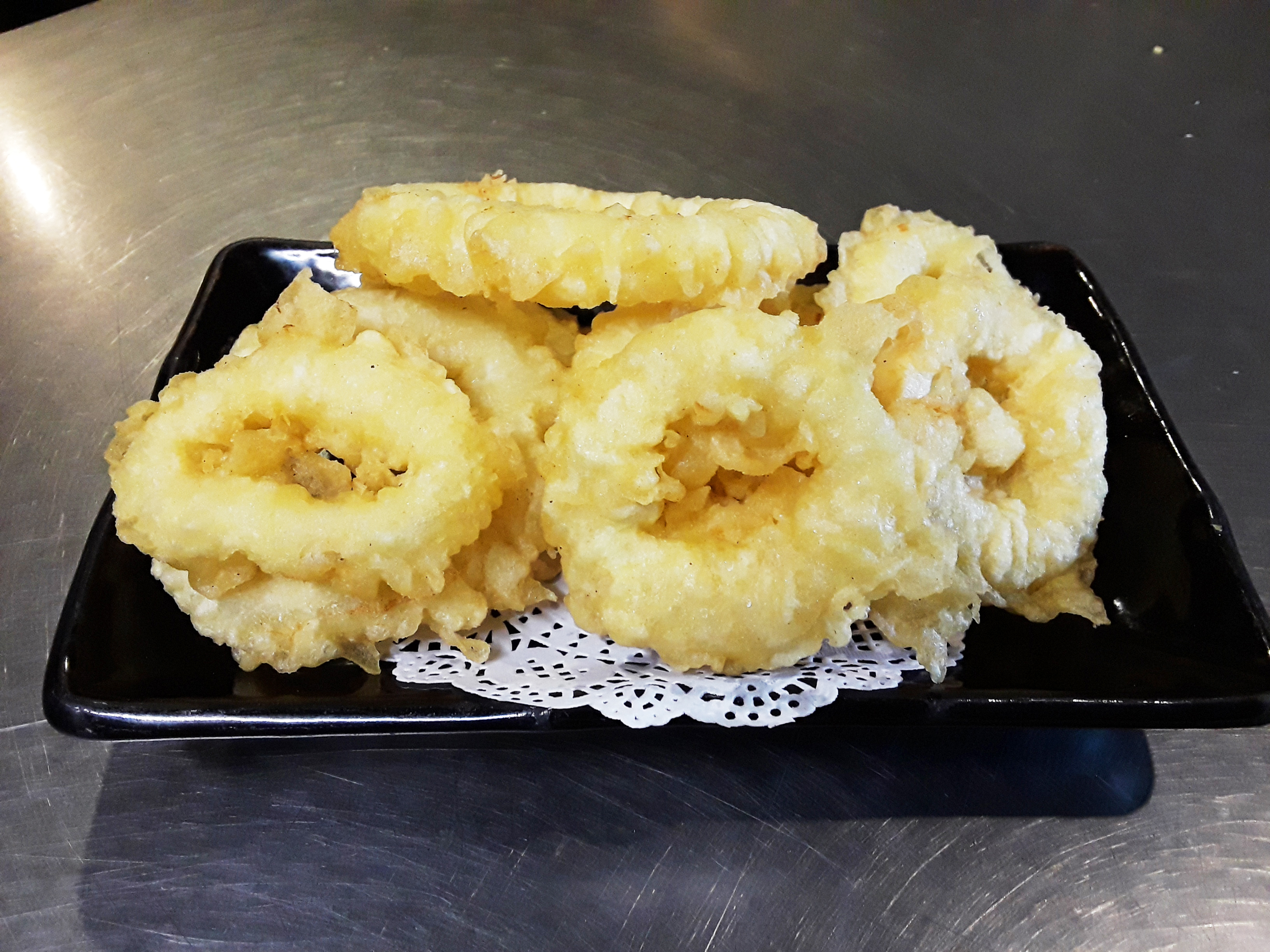 Order Fried Calamari  food online from Sushi Dragon store, Sun Valley on bringmethat.com