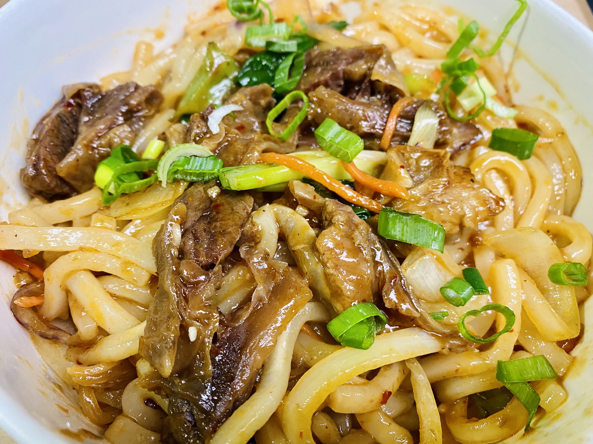 Order Stir Fry Udon Noodle food online from Min Min Asian Cafe store, Chicago on bringmethat.com