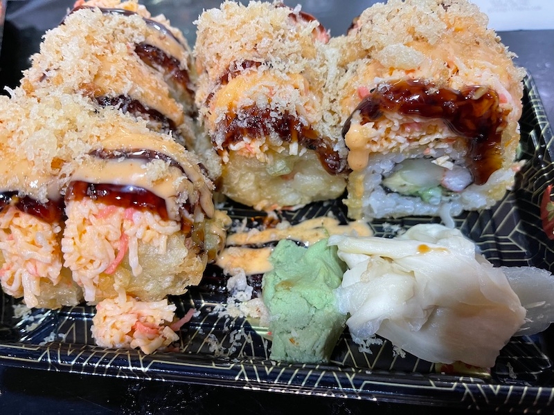Order Golden California Roll food online from Ginza Grill store, North Charleston on bringmethat.com