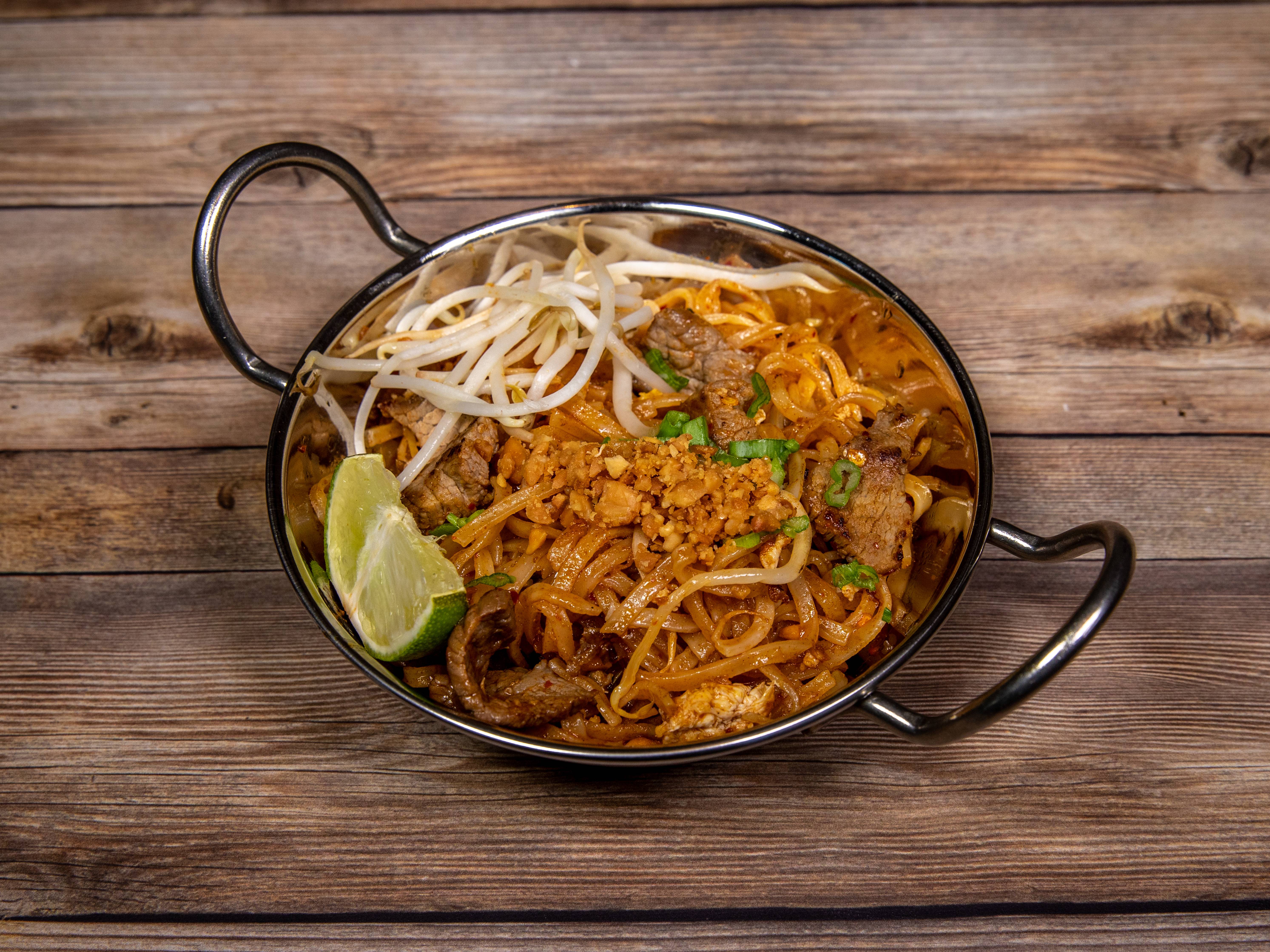 Order Pad Thai Noodle food online from Thai Terrace store, Fort Worth on bringmethat.com