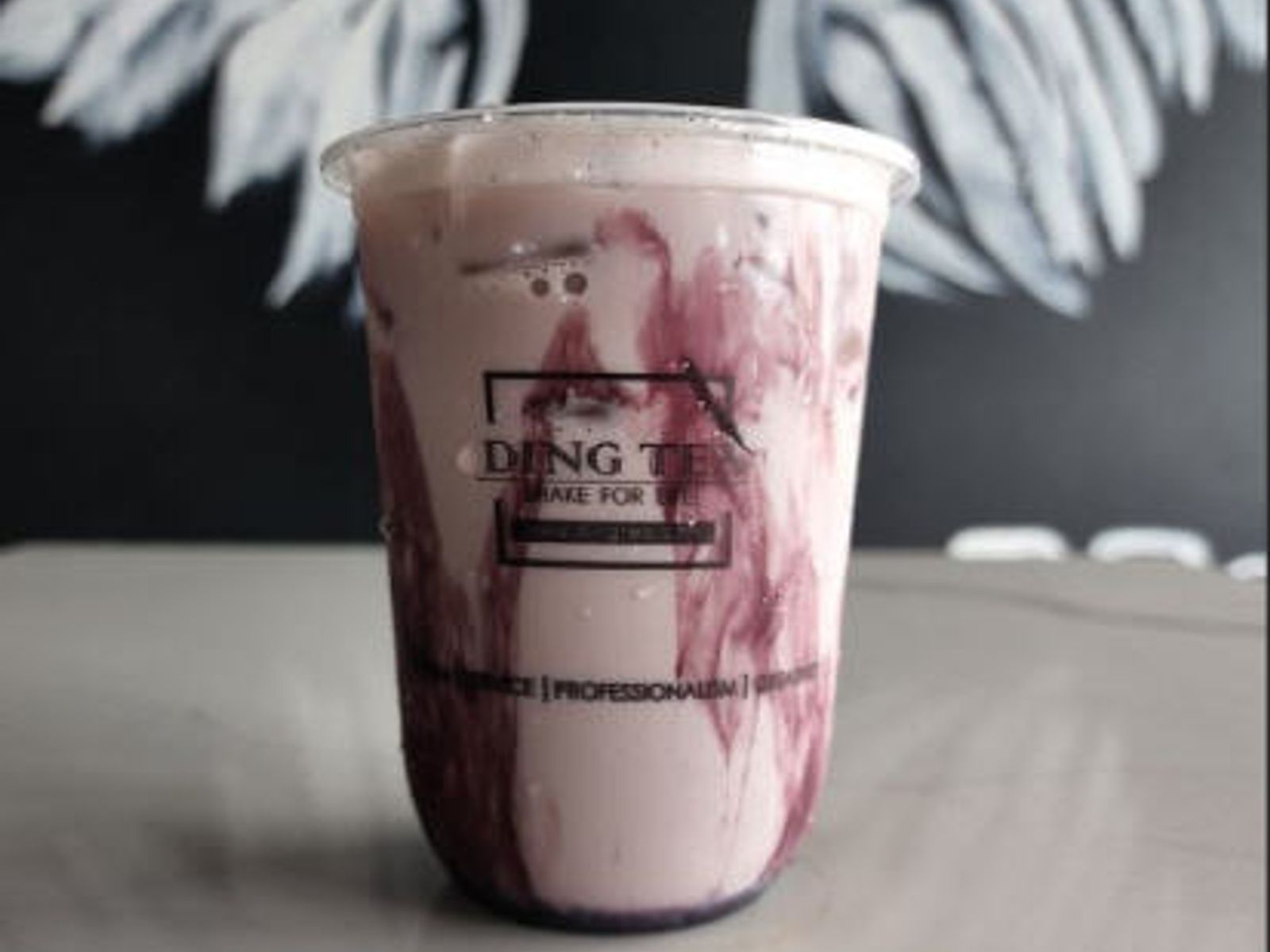 Order Blueberry Green Milk Tea food online from Ding Tea Carson store, Carson on bringmethat.com