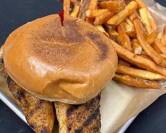 Order Blackened Fish Sandwich food online from The Quarter Bar & Grill store, Addison on bringmethat.com