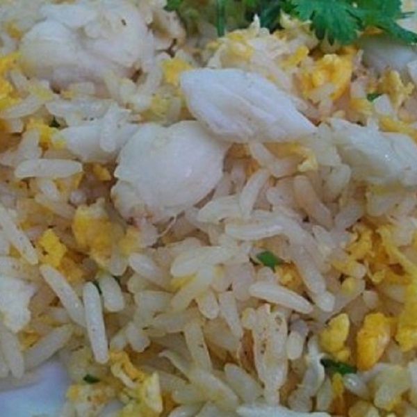 Order S3. Premium Crab Fried Rice food online from Sea Thai store, Seattle on bringmethat.com