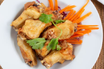 Order A8. Buffalo Wings food online from Royal Thai Restaurant store, Diamond Bar on bringmethat.com
