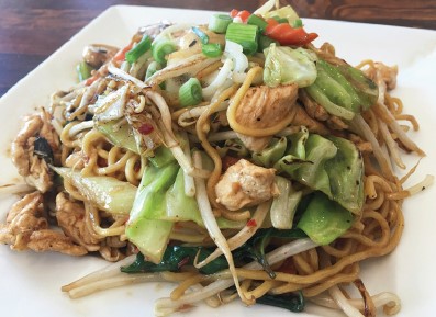 Order 35A. Thai Rama Chow Mein Noodle food online from Thai Rama Restaurant store, Torrance on bringmethat.com