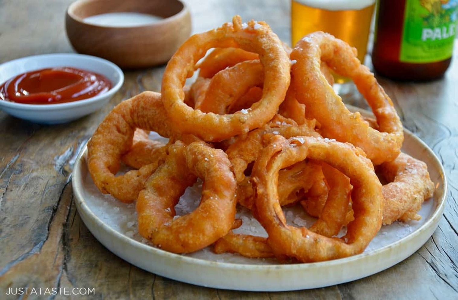 Order Onion Rings food online from Bill's Place store, La Grange Park on bringmethat.com