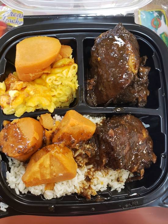 Order Jerk Chicken Platter food online from Jamaican Cafe Cuisine store, Newark on bringmethat.com