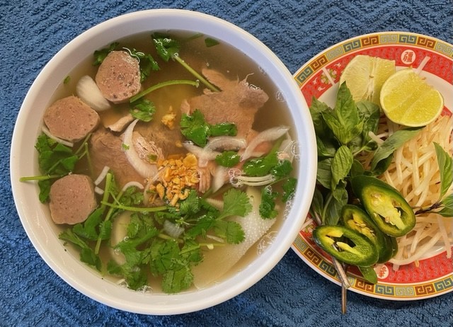 Order 6. Beef Noodle Soup food online from Bayon Restaurant store, Stockton on bringmethat.com