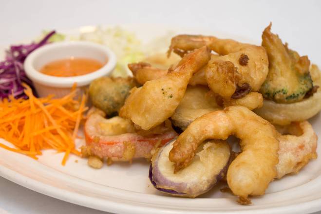 Order Shrimps & Veggies Tempura food online from Thai Garden store, Schaumburg on bringmethat.com
