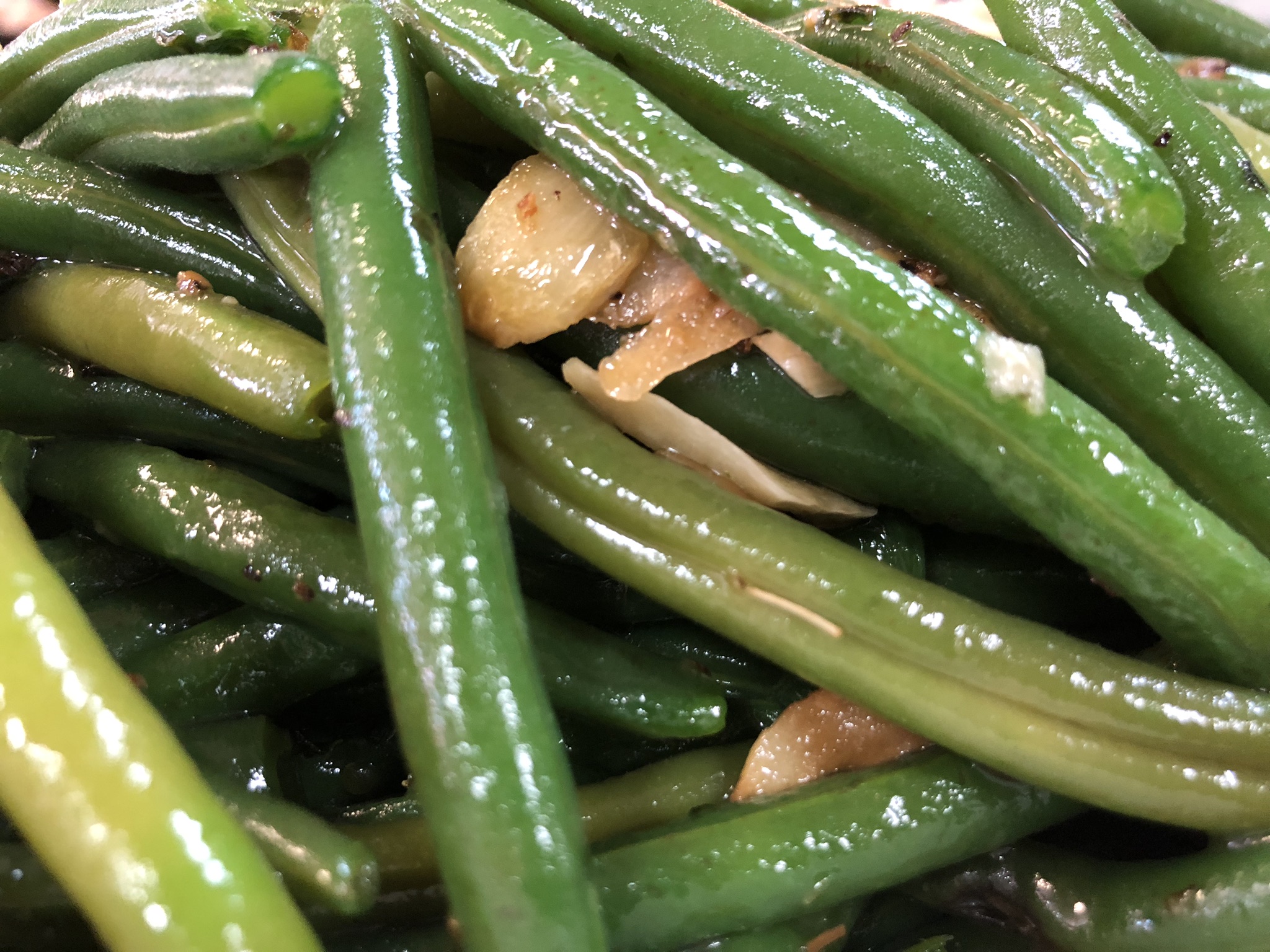 Order Sautéed String Beans food online from Pastosa's store, Staten Island on bringmethat.com