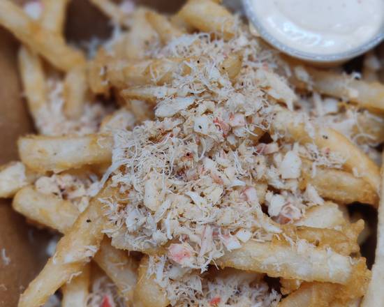 Order Crab Meat Fries food online from Seafood Kitchen &Teriyaki store, New York on bringmethat.com