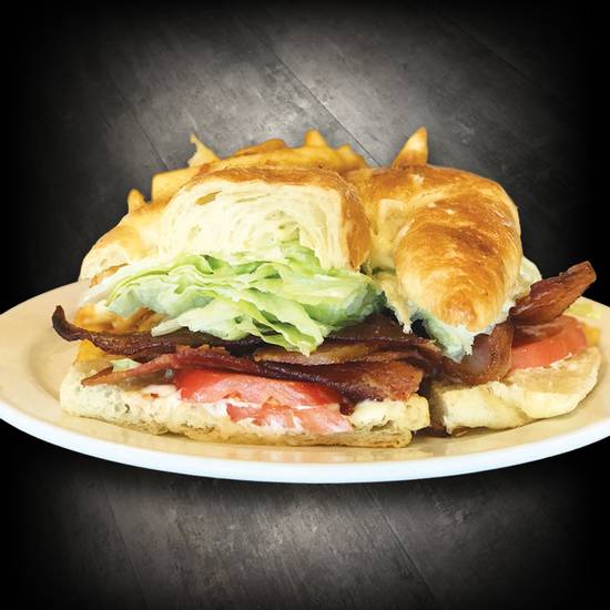 Order BLT Sandwich food online from Rusty's Restaurant store, Lake Havasu City on bringmethat.com