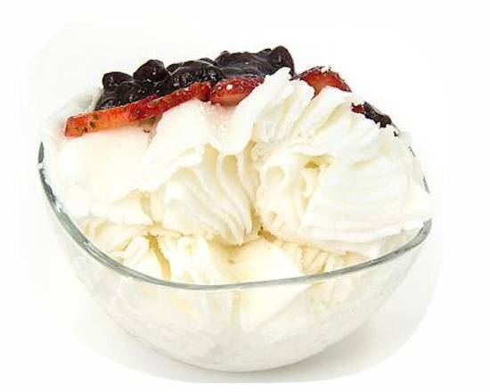 Order Red Bean shaved ice food online from Cafe Bench store, Flushing on bringmethat.com
